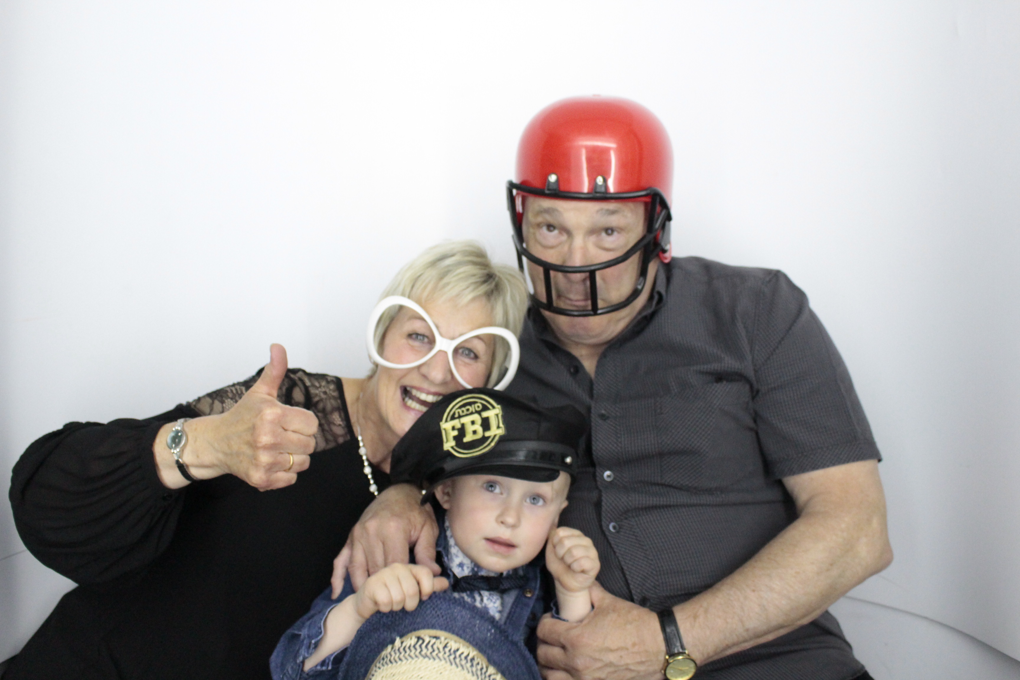 Mandy's 60th  Birthday Party | View more photos from the event at gallery.myphotoboothexperience.co.uk/u/MyPhotoBoothExperienceLtd/Mandys-60th-Birthday-Party